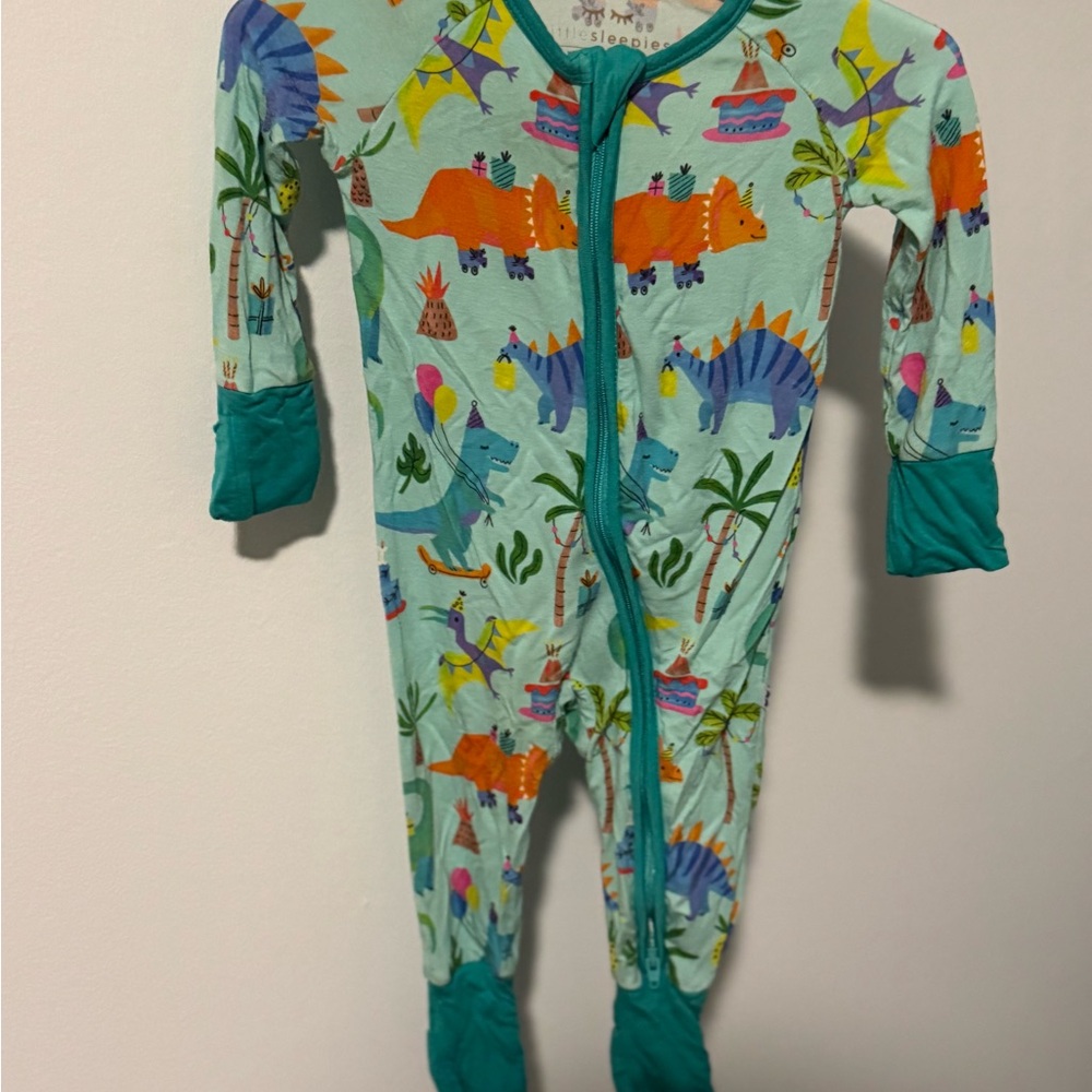 little Sleepies Dino Party